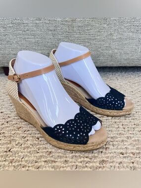 Anthropologie Kanna Suede Espadrille Wedge Sandals